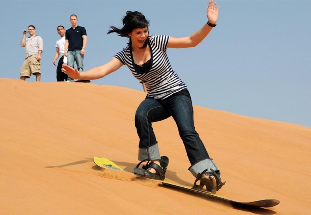 Bivouac Camel Trips Hotel Merzouga Bagian luar foto